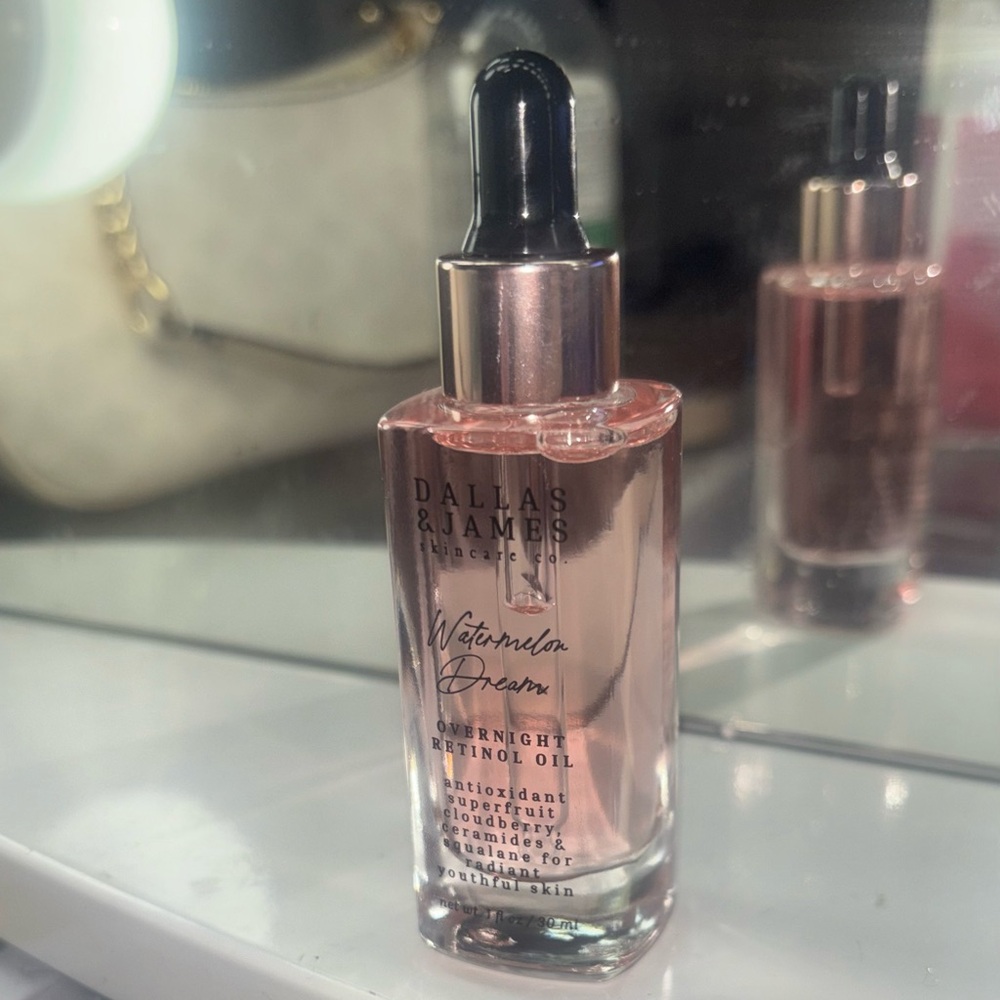 Watermelon Dream Overnight Retinol Oil - Pink